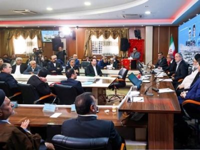 تفاهم‌نامه تأمین مالی بزرگ‌ترین مجتمع تولید شیشه کشور با حضور رئیس‌جمهور در گچساران امضا شد