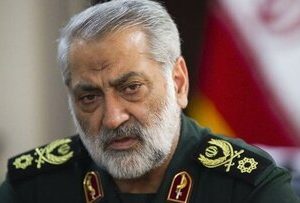 سردارشکارچی: کشورهایی که امکانات در اختیار دشمنان قرار ندادند مورد اصابت نبودند