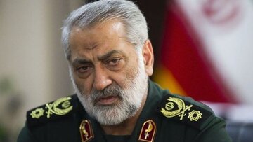 سردارشکارچی: کشورهایی که امکانات در اختیار دشمنان قرار ندادند مورد اصابت نبودند