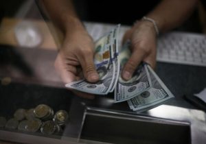 رمزگشایی از دستورالعمل جدید ارزی؛ جلوگیری از خروج ارز توسط افراد غیرمقیم