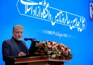 دانشگاه آزاد اسلامی می تواند یک مرکز فرماندهی علمی کشوری باشد/ دانشگاه آزاد اسلامی جانفدای ایران است