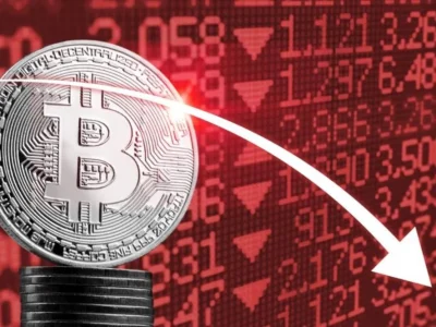 بیت‌کوین به کف قیمت رسیده یا سقوط بزرگ‌تر در راه است؟