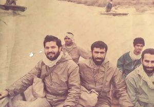 مردی که در تاریکی مسیر روشن را میشناخت