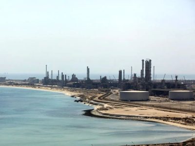 بارگیری نفت عربستان در ینبع از سر گرفته شد